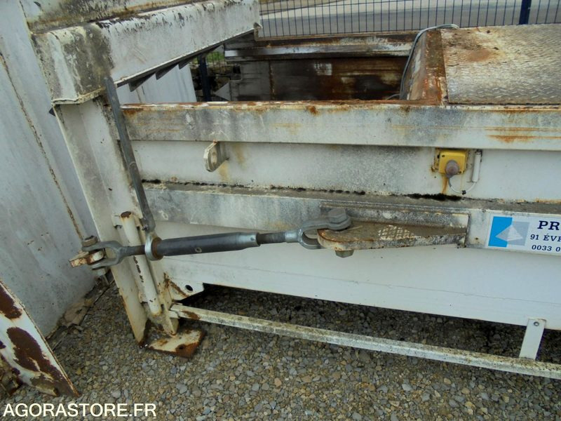 COMPACTEUR DECHET - PRESSOR AN 2006 - Instrument/ Aprīkojums: foto 5 COMPACTEUR DECHET - PRESSOR AN 2006 - Instrument/ Aprīkojums: foto 5