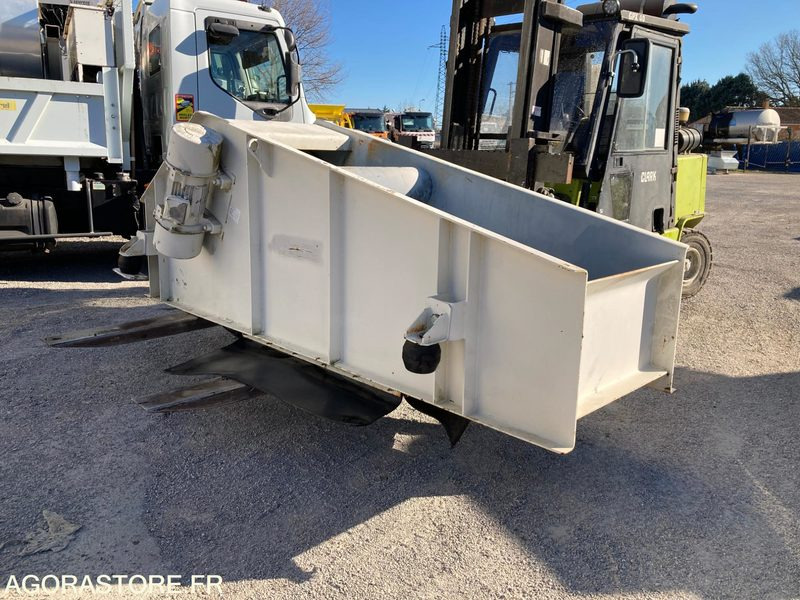 CRIBLE VIBRANT - SCALPEUR - JOEST - NEUF - Sijātājs: foto 2 CRIBLE VIBRANT - SCALPEUR - JOEST - NEUF - Sijātājs: foto 2