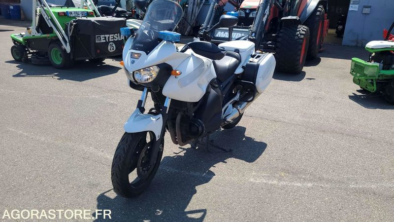 CV 632 MQ - YAMAHA TDM 900 - 2013 - 78214KM - Motocikls: foto 2 CV 632 MQ - YAMAHA TDM 900 - 2013 - 78214KM - Motocikls: foto 2