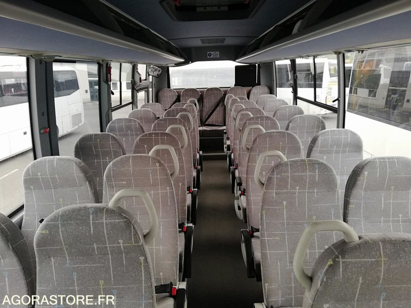 Car Isuzu Turquoise - 2017 - 110 000 km - Skolas autobuss: foto 5 Car Isuzu Turquoise - 2017 - 110 000 km - Skolas autobuss: foto 5