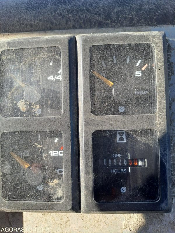 Chargeuse AHLMANN AS200 - 1999 / 6926 HEURES (MMF818/MD351) - Buldozers: foto 5 Chargeuse AHLMANN AS200 - 1999 / 6926 HEURES (MMF818/MD351) - Buldozers: foto 5