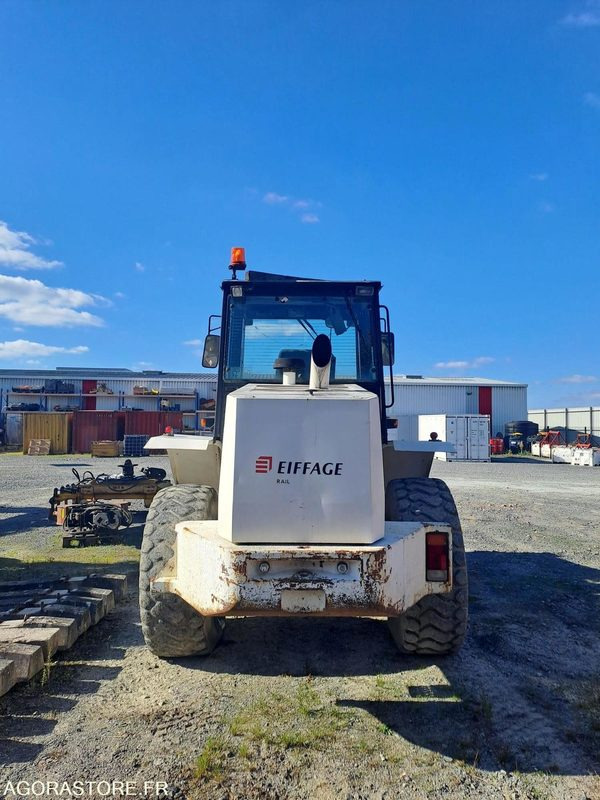 Chargeuse AHLMANN AS200 - 1999 / 6926 HEURES (MMF818/MD351) - Buldozers: foto 3 Chargeuse AHLMANN AS200 - 1999 / 6926 HEURES (MMF818/MD351) - Buldozers: foto 3