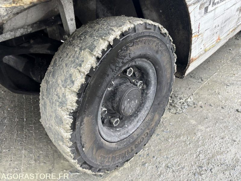 Chariot élévateur NISSAN GAZ 1.5T type P1D1A15LQ - Gāzes iekrāvējs: foto 5 Chariot élévateur NISSAN GAZ 1.5T type P1D1A15LQ - Gāzes iekrāvējs: foto 5