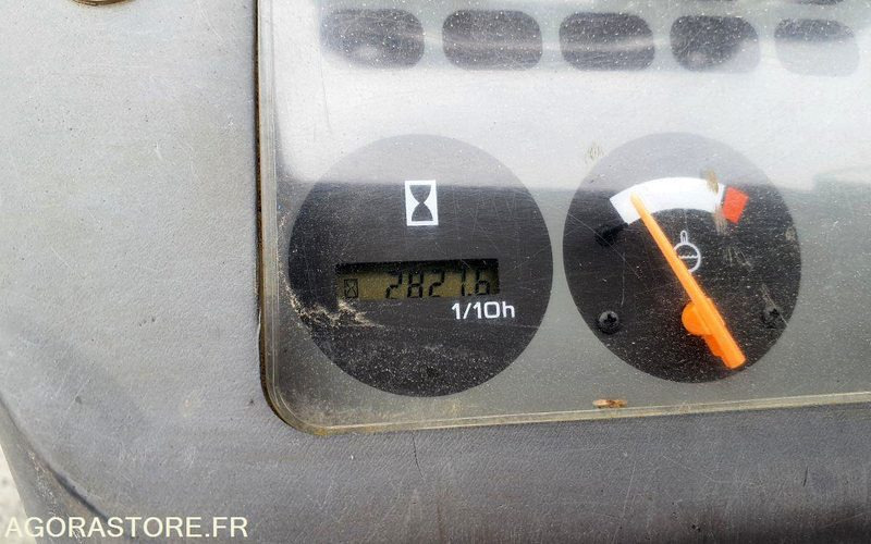 Chariot élévateur frontal GAZ Nissan 2827 heures Triplex UD02A25PQ - 3F550 - Gāzes iekrāvējs: foto 5 Chariot élévateur frontal GAZ Nissan 2827 heures Triplex UD02A25PQ - 3F550 - Gāzes iekrāvējs: foto 5