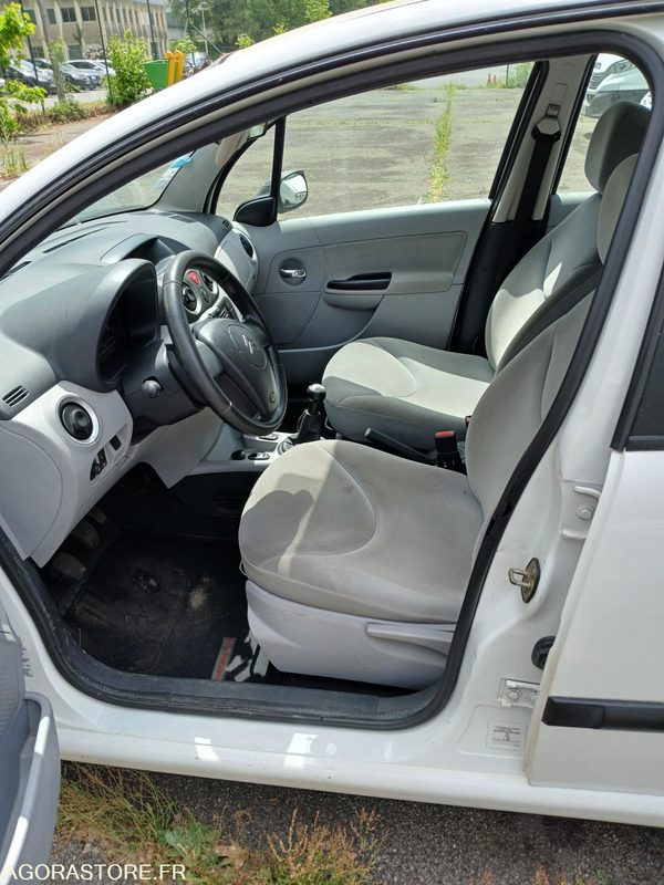 Citroën C3 (40607) - Vieglā automašīna: foto 4 Citroën C3 (40607) - Vieglā automašīna: foto 4