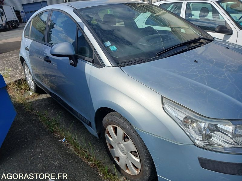 Citroën C4 - Vieglā automašīna: foto 2 Citroën C4 - Vieglā automašīna: foto 2