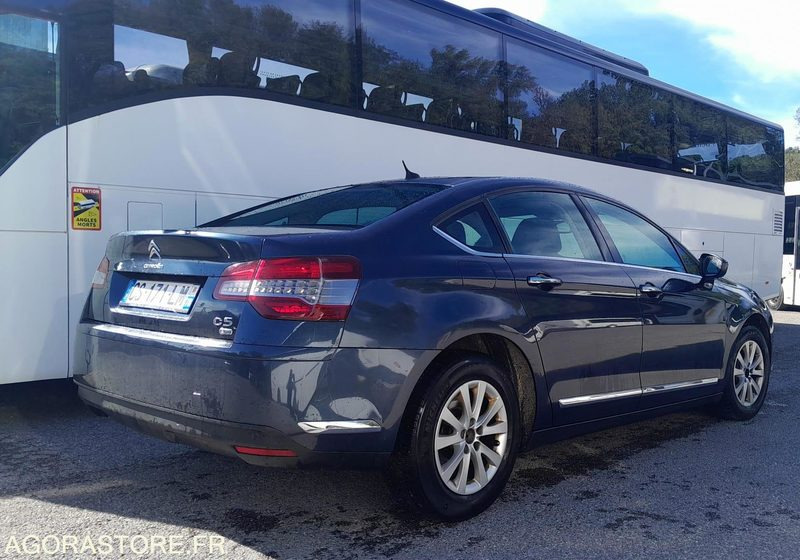 Citroën c5 hdi année 2013 504000km - Vieglā automašīna: foto 2 Citroën c5 hdi année 2013 504000km - Vieglā automašīna: foto 2