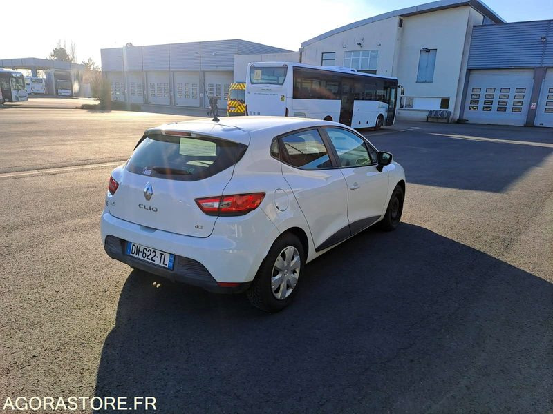 Clio IV 1.5 DCI de 2015 - Vieglā automašīna: foto 5 Clio IV 1.5 DCI de 2015 - Vieglā automašīna: foto 5