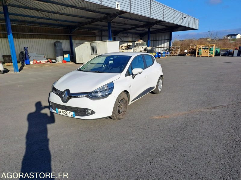 Clio IV 1.5 DCI de 2015 - Vieglā automašīna: foto 2 Clio IV 1.5 DCI de 2015 - Vieglā automašīna: foto 2
