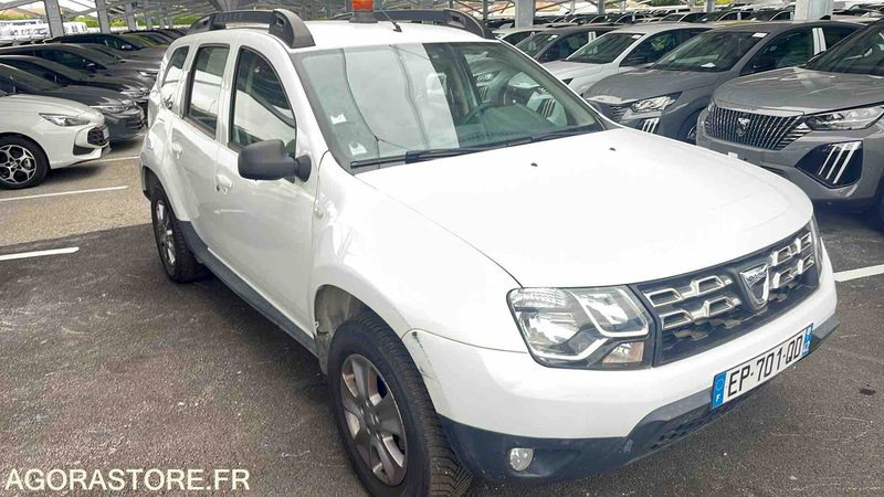 DACIA DUSTER - 2017 - 173388KM - EP701QD - SUV: foto 2 DACIA DUSTER - 2017 - 173388KM - EP701QD - SUV: foto 2