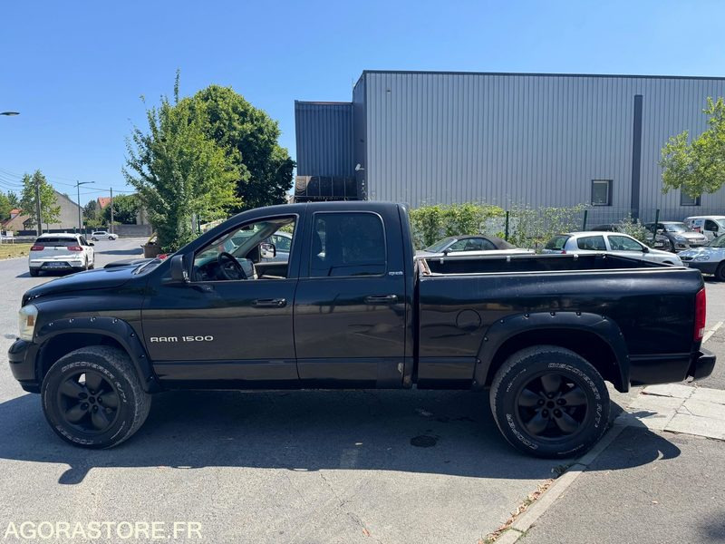 DODGE RAM 1500 - 2002 - 204 000 KM - Vieglā automašīna: foto 4 DODGE RAM 1500 - 2002 - 204 000 KM - Vieglā automašīna: foto 4