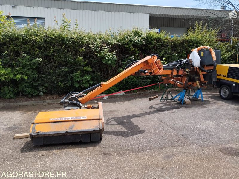 EPAREUSE ROUSSEAU MINAUTOR 5000L n°M5LBK04A03 - Izlices pļaujmašīna: foto 1 EPAREUSE ROUSSEAU MINAUTOR 5000L n°M5LBK04A03 - Izlices pļaujmašīna: foto 1