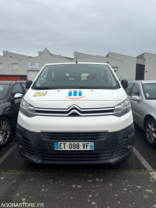 ET-098-VF - Roulant - CITROEN JUMPY SPACE TOURER - VP - 222 059 Kms - Mikroautobuss, Pasažieru furgons: foto 4 ET-098-VF - Roulant - CITROEN JUMPY SPACE TOURER - VP - 222 059 Kms - Mikroautobuss, Pasažieru furgons: foto 4