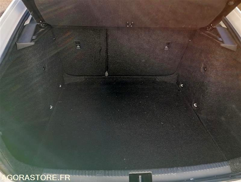 EX-232-PW - Non Roulant - SKODA OCTAVIA - VP - 482 393 Kms - Vieglā automašīna: foto 5 EX-232-PW - Non Roulant - SKODA OCTAVIA - VP - 482 393 Kms - Vieglā automašīna: foto 5