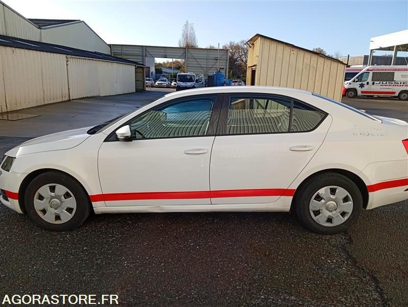 EX-232-PW - Non Roulant - SKODA OCTAVIA - VP - 482 393 Kms - Vieglā automašīna: foto 2 EX-232-PW - Non Roulant - SKODA OCTAVIA - VP - 482 393 Kms - Vieglā automašīna: foto 2