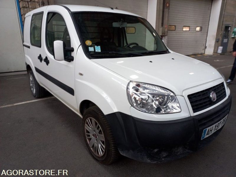 FIAT DOBLO AH-197-PB - Mazs furgons: foto 4 FIAT DOBLO AH-197-PB - Mazs furgons: foto 4