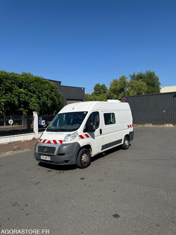 FIAT DUCATO 133 000 KM 7 PLACES - Kravas mikroautobuss: foto 2 FIAT DUCATO 133 000 KM 7 PLACES - Kravas mikroautobuss: foto 2