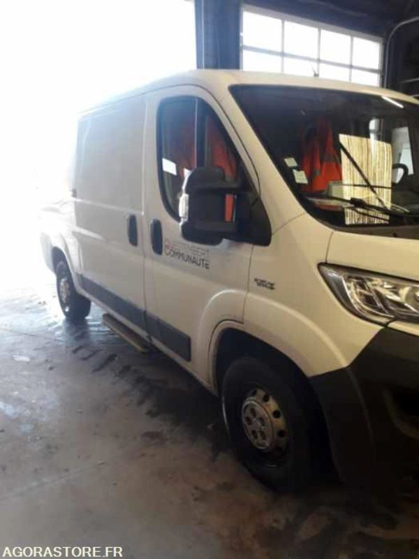 FIAT DUCATO L1/H1 Carburation essence/GNV 49511km 2019 - Kravas mikroautobuss: foto 1 FIAT DUCATO L1/H1 Carburation essence/GNV 49511km 2019 - Kravas mikroautobuss: foto 1
