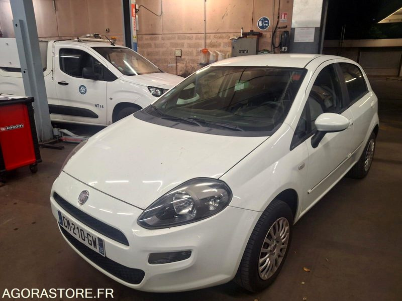 FIAT PUNTO BI CARBURATION. - Vieglā automašīna: foto 3 FIAT PUNTO BI CARBURATION. - Vieglā automašīna: foto 3