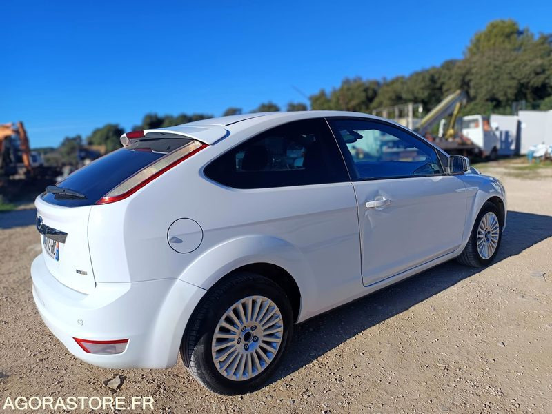 FORD FOCUS 1.6 TDCI 90CH - 2009 - 187000KMS - Vieglā automašīna: foto 4 FORD FOCUS 1.6 TDCI 90CH - 2009 - 187000KMS - Vieglā automašīna: foto 4