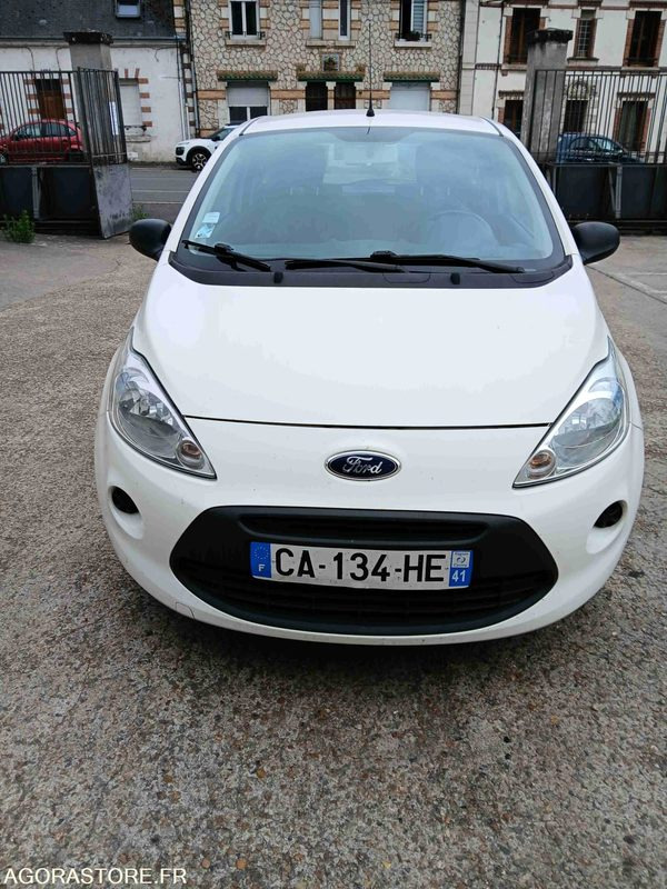 FORD KA - Vieglā automašīna: foto 1 FORD KA - Vieglā automašīna: foto 1