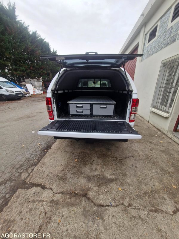 FORD RANGER 2.0 ECOBLUE 4×4 170 CV 136670 KMS - Pikaps: foto 4 FORD RANGER 2.0 ECOBLUE 4×4 170 CV 136670 KMS - Pikaps: foto 4