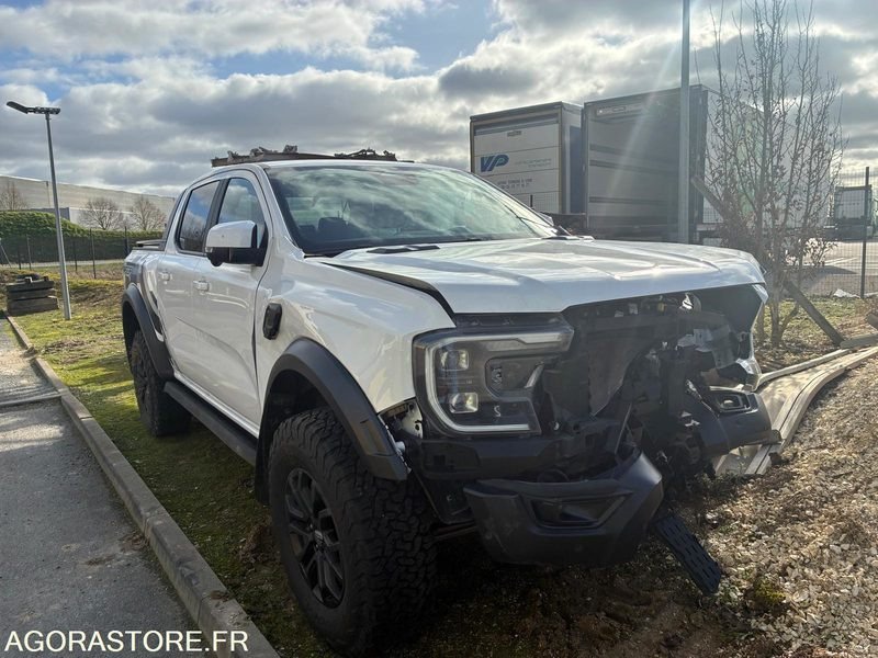 FORD RANGER RAPTOR (2025) - Pikaps: foto 1 FORD RANGER RAPTOR (2025) - Pikaps: foto 1