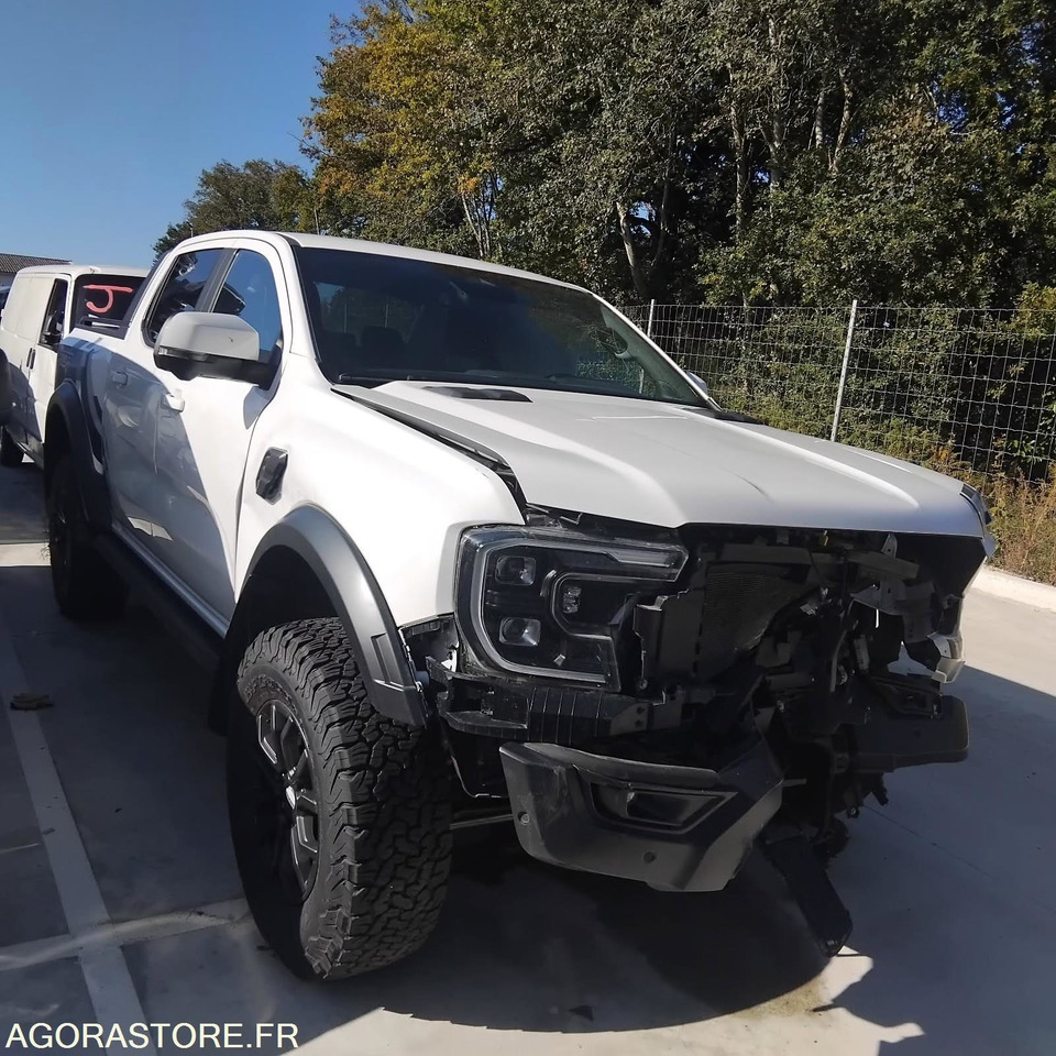 FORD RANGER RAPTOR (2025) - Pikaps: foto 2 FORD RANGER RAPTOR (2025) - Pikaps: foto 2