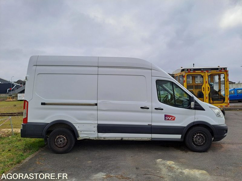 FORD | TRANSIT FOURGON | 2015 | 258957KM - Kravas mikroautobuss: foto 4 FORD | TRANSIT FOURGON | 2015 | 258957KM - Kravas mikroautobuss: foto 4