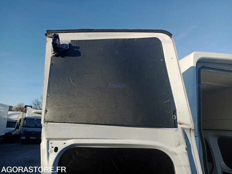 FOURGONETTE NV200 NISSAN - 2019 / 55730 KM - FD879MT - Mazs furgons, Elektriskais furgons: foto 3 FOURGONETTE NV200 NISSAN - 2019 / 55730 KM - FD879MT - Mazs furgons, Elektriskais furgons: foto 3