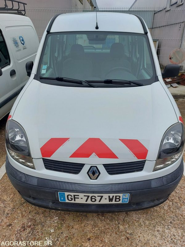 FOURGONNETTE - RENAULT KANGOO - 2003 - Mazs furgons: foto 1 FOURGONNETTE - RENAULT KANGOO - 2003 - Mazs furgons: foto 1