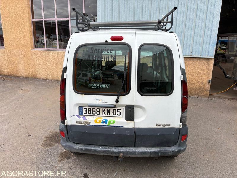 FOURGONNETTE RENAULT KANGOO - Mazs furgons: foto 5 FOURGONNETTE RENAULT KANGOO - Mazs furgons: foto 5