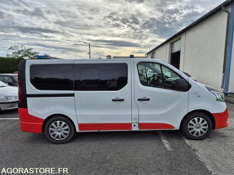 FX-803-DH - Roulant - RENAULT TRAFIC - VASP - 367 800 Kms - Kravas mikroautobuss: foto 2 FX-803-DH - Roulant - RENAULT TRAFIC - VASP - 367 800 Kms - Kravas mikroautobuss: foto 2