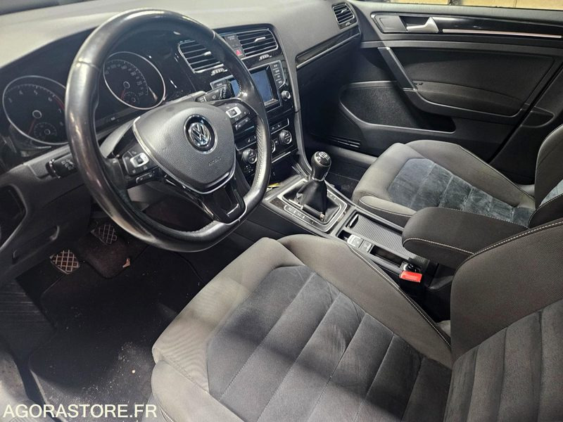 GOLF 1'4 TSI - Vieglā automašīna: foto 1 GOLF 1'4 TSI - Vieglā automašīna: foto 1