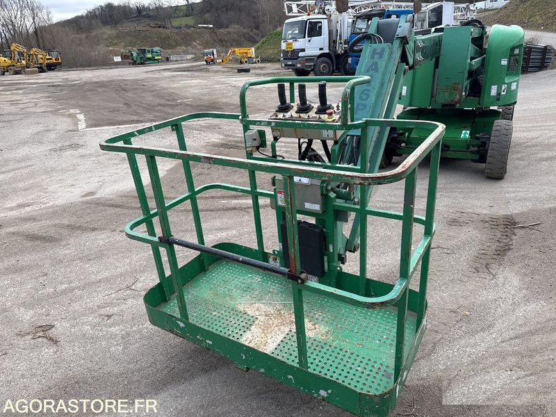 Haulotte HA16PE Diesel Nacelle Articulee - Pacēlājs: foto 5 Haulotte HA16PE Diesel Nacelle Articulee - Pacēlājs: foto 5