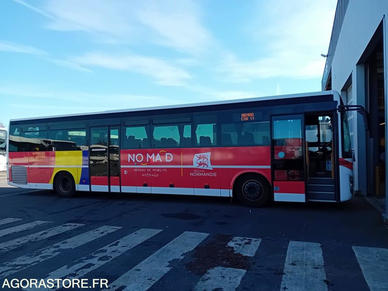 IVECO CROSSWAY LINE - DS 235 TY - E6 - 2015 - 450000 KM - BOX FAP HS - Starppilsētu autobuss: foto 2 IVECO CROSSWAY LINE - DS 235 TY - E6 - 2015 - 450000 KM - BOX FAP HS - Starppilsētu autobuss: foto 2