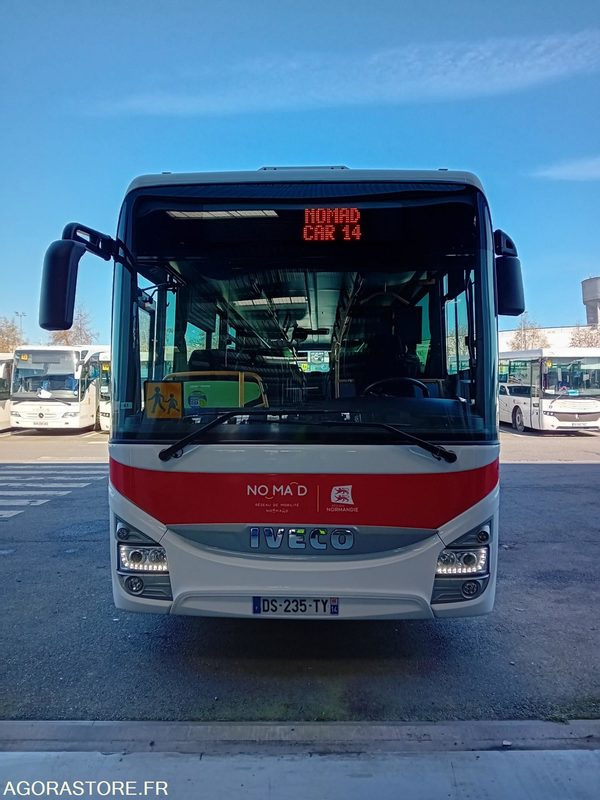 IVECO CROSSWAY LINE - DS 235 TY - E6 - 2015 - 450000 KM - BOX FAP HS - Starppilsētu autobuss: foto 1 IVECO CROSSWAY LINE - DS 235 TY - E6 - 2015 - 450000 KM - BOX FAP HS - Starppilsētu autobuss: foto 1