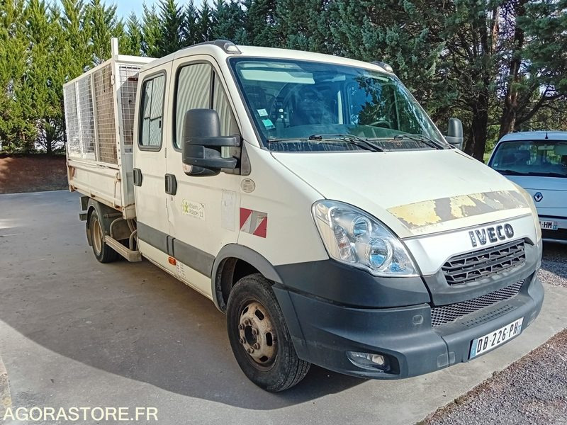 IVECO DAILY 35C15 BENNE 7 PLACES - Komercauto pašizgāzējs: foto 2 IVECO DAILY 35C15 BENNE 7 PLACES - Komercauto pašizgāzējs: foto 2