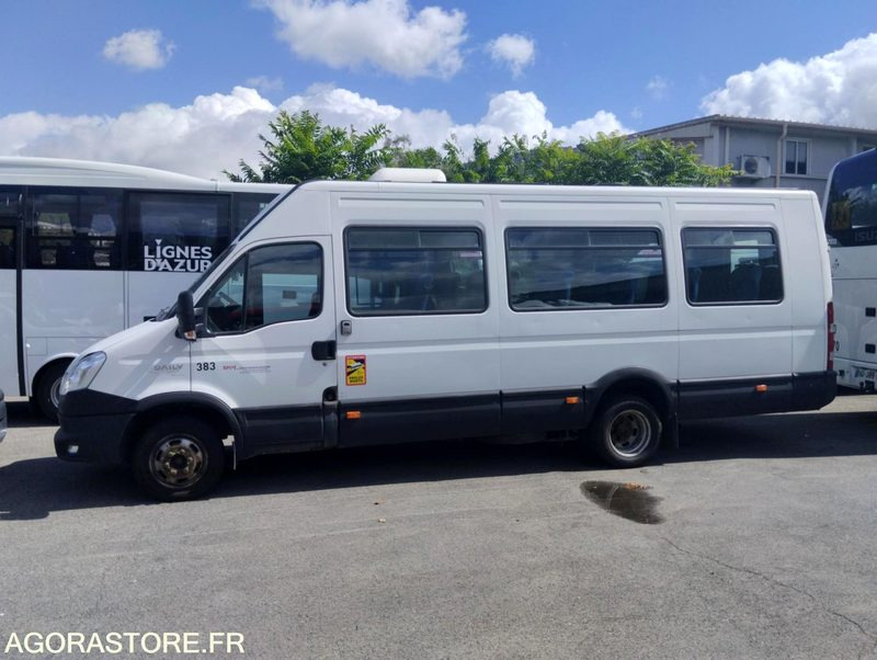 IVECO DAILY N°142064 - Mikroautobuss, Pasažieru furgons: foto 5 IVECO DAILY N°142064 - Mikroautobuss, Pasažieru furgons: foto 5