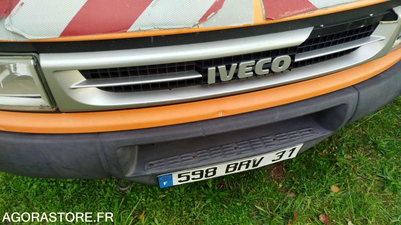 Iveco 35S12 - 2006 - 317864km - 598BRV31 - Komercauto pašizgāzējs: foto 4 Iveco 35S12 - 2006 - 317864km - 598BRV31 - Komercauto pašizgāzējs: foto 4