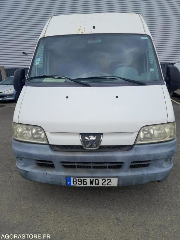 Boxer Peugeot - Komercauto: foto 1 Boxer Peugeot - Komercauto: foto 1