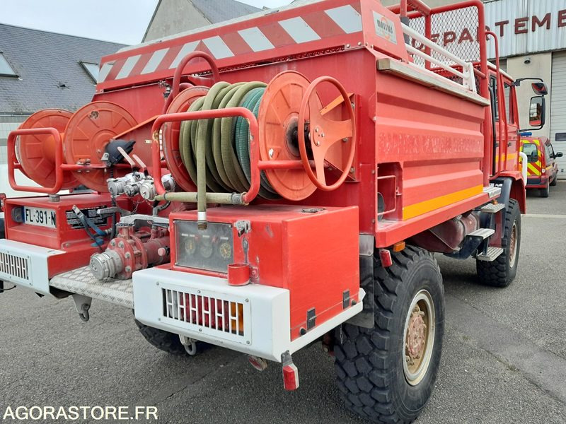 CAMION CITERNE FEU DE FORET - Kravas automašīna: foto 3 CAMION CITERNE FEU DE FORET - Kravas automašīna: foto 3