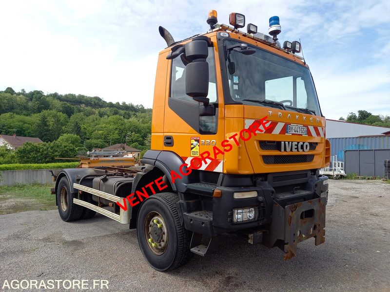 IVECO TRAKKER - Kravas automašīna: foto 3 IVECO TRAKKER - Kravas automašīna: foto 3