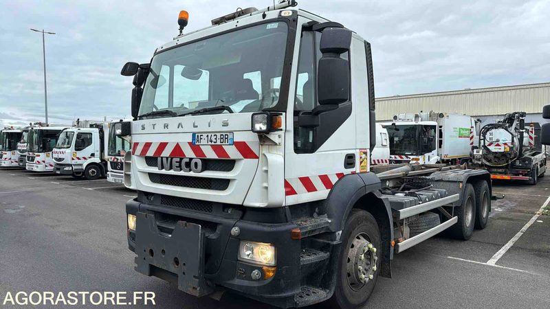 Iveco - Sralis - 2009 - 287021KMS - AF143BR - Kravas automašīna: foto 1 Iveco - Sralis - 2009 - 287021KMS - AF143BR - Kravas automašīna: foto 1