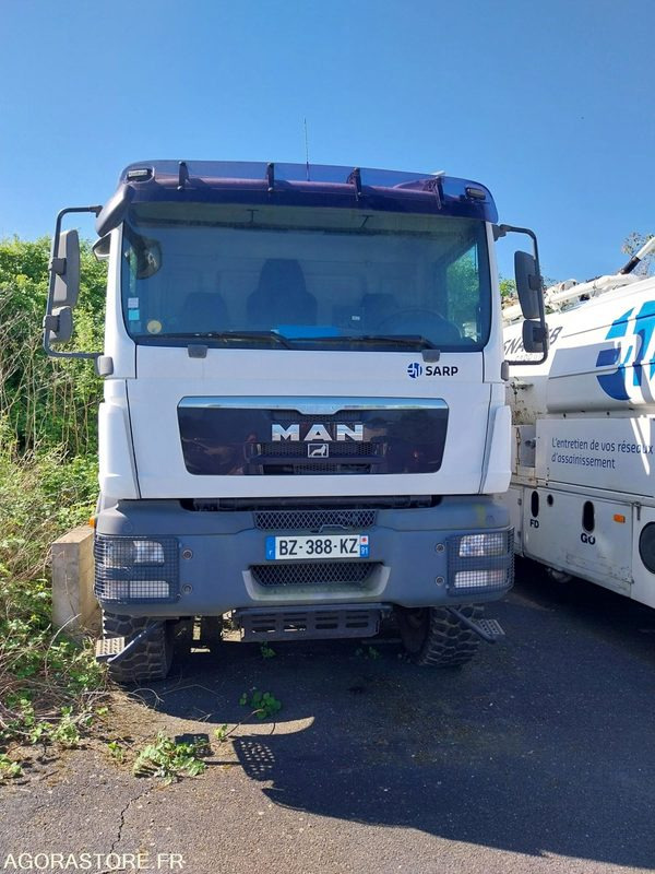 MAN TGM 4X4 18.250 Fourgon GIMAEX VASP 2011 212000Km ROULANT PRO UNIQUEMENT - Kravas automašīna: foto 1 MAN TGM 4X4 18.250 Fourgon GIMAEX VASP 2011 212000Km ROULANT PRO UNIQUEMENT - Kravas automašīna: foto 1