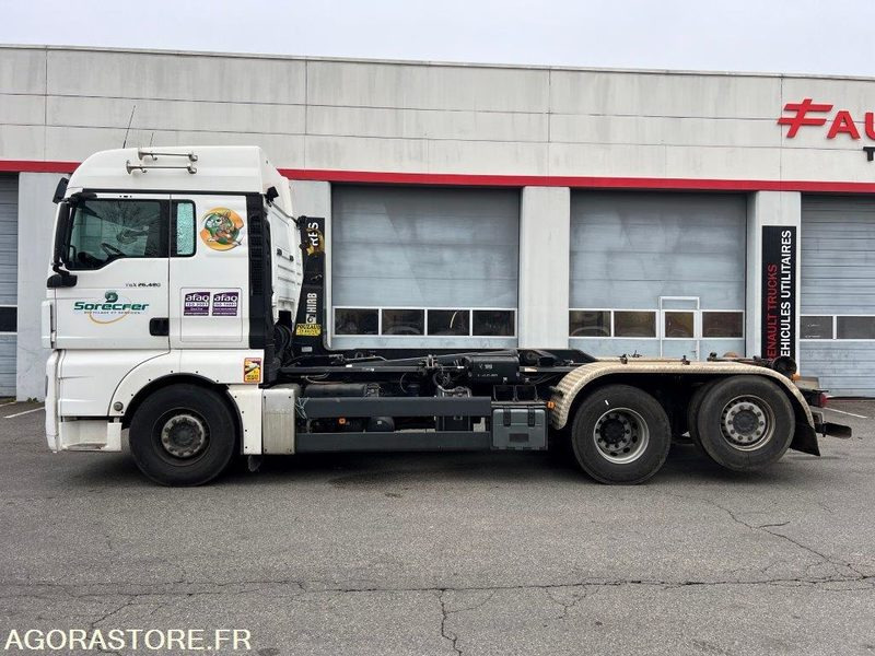 MAN-TGX480-POLYBENNE-6X2-2013-496 930 KM - Kravas automašīna: foto 1 MAN-TGX480-POLYBENNE-6X2-2013-496 930 KM - Kravas automašīna: foto 1