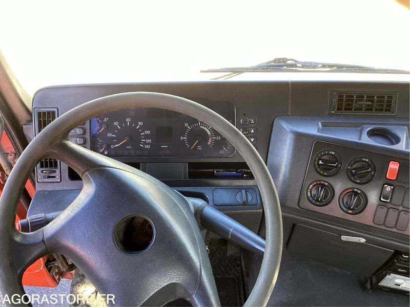 MERCEDES ACTROS - 2000 - 635764 KM - P2001837 - Kravas automašīna: foto 5 MERCEDES ACTROS - 2000 - 635764 KM - P2001837 - Kravas automašīna: foto 5