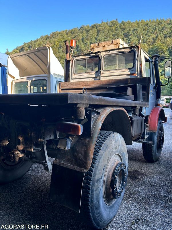 MERCEDES UNIMOG 425 -1985 - 196000km - Kravas automašīna: foto 5 MERCEDES UNIMOG 425 -1985 - 196000km - Kravas automašīna: foto 5