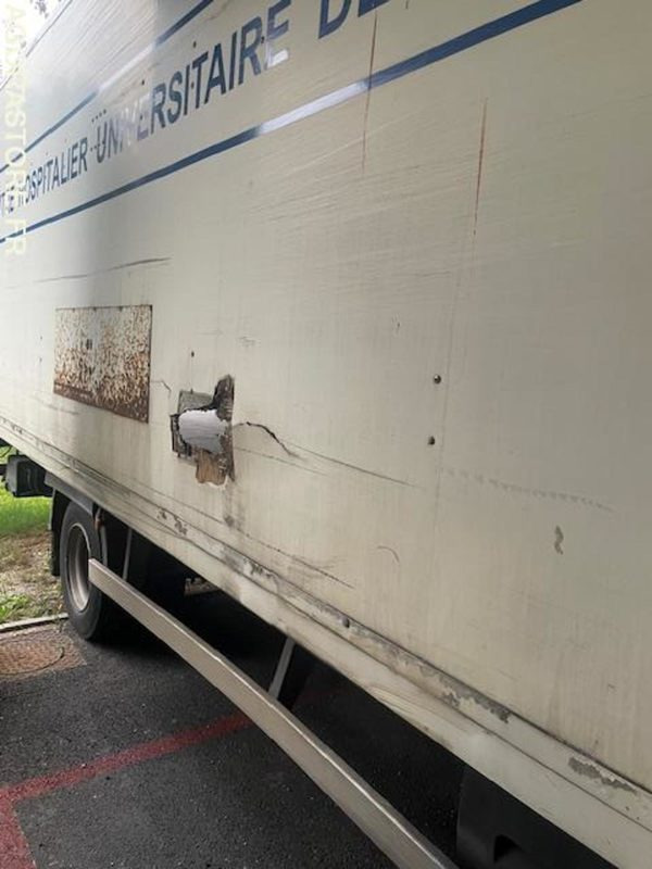 POID LOURD Renault Premium - Kravas automašīna: foto 2 POID LOURD Renault Premium - Kravas automašīna: foto 2