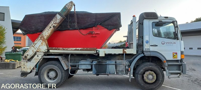 PORTEUR 19T MERCEDES MULTI 339000 km de 1999 (R30223) - Kravas automašīna: foto 3 PORTEUR 19T MERCEDES MULTI 339000 km de 1999 (R30223) - Kravas automašīna: foto 3